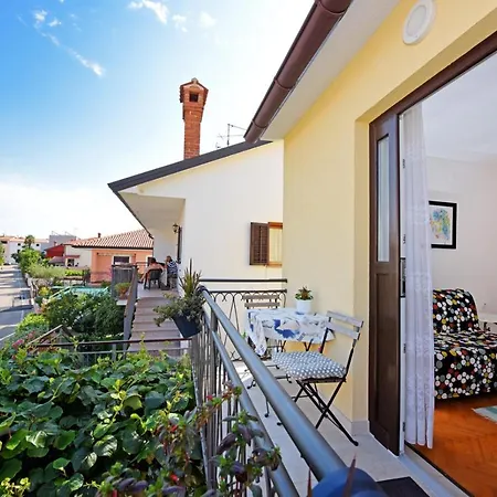 Apartments Pierina Novigrad Istria Esterno foto
