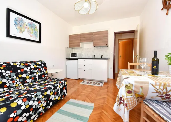 Apartments Pierina