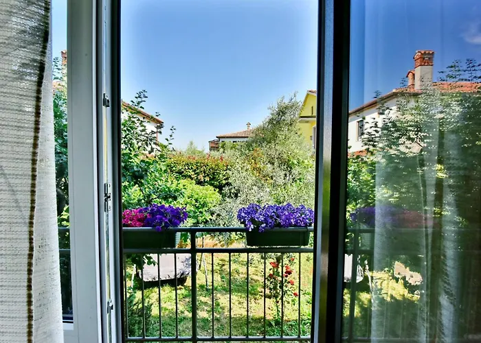 Apartments Pierina